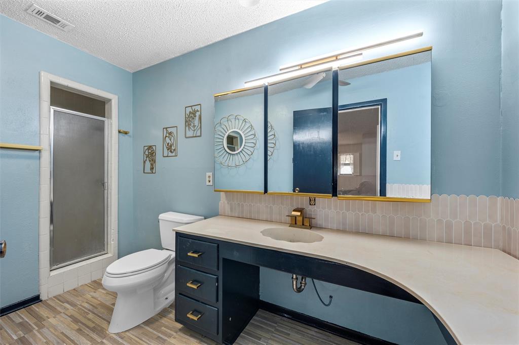 Valley Mills, Texas, 76689, United States, 3 Bedrooms Bedrooms, ,3 BathroomsBathrooms,Residential,For Sale,1828566