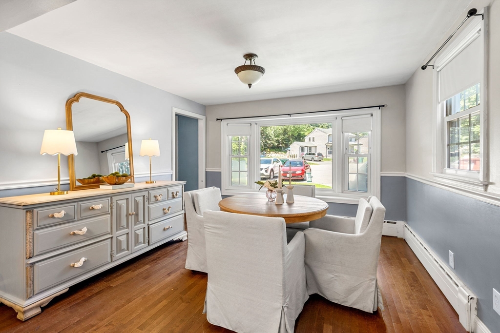Lowell, Massachusetts, 01852, United States, 5 Bedrooms Bedrooms, ,4 BathroomsBathrooms,Residential,For Sale,1874290
