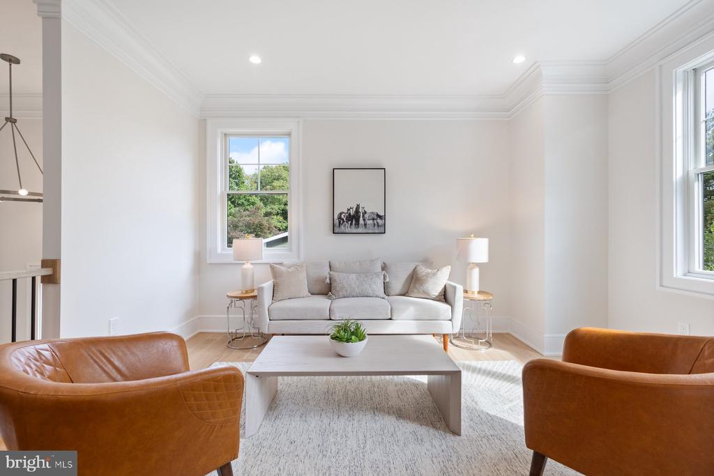 Chevy Chase, Maryland, 20815, United States, 6 Bedrooms Bedrooms, ,7 BathroomsBathrooms,Residential,For Sale,1976530