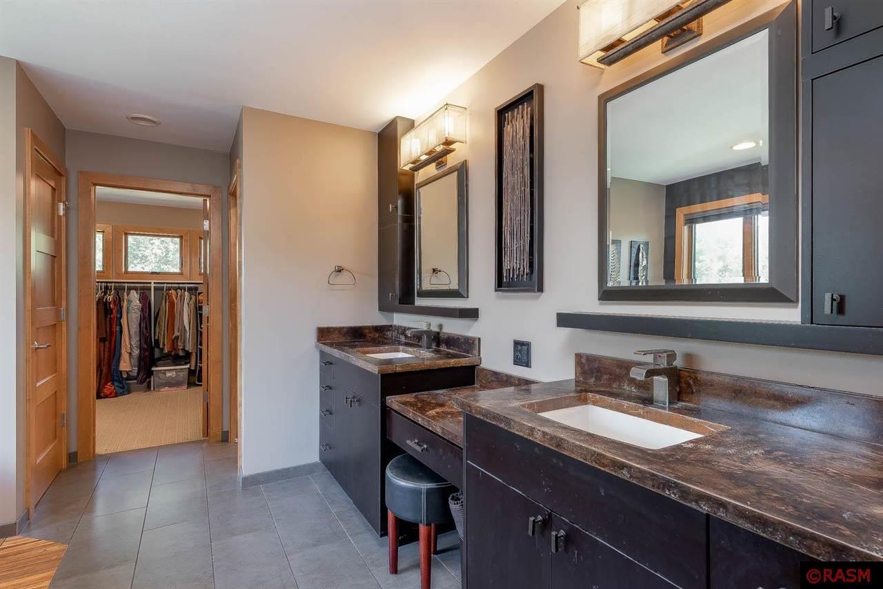 Mankato, Minnesota, 56001, United States, 5 Bedrooms Bedrooms, ,3 BathroomsBathrooms,Residential,For Sale,1976470