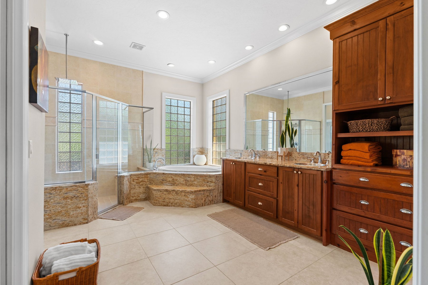  240 Deland Avenue, Indialantic, FL, 32903 - 物件實景