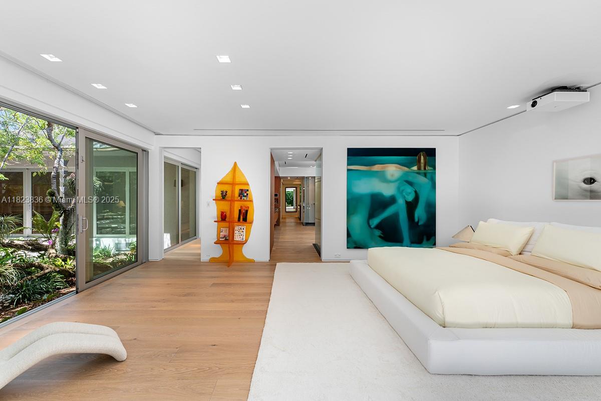 Miami Beach, Florida, 33141, United States, 4 Bedrooms Bedrooms, ,6 BathroomsBathrooms,Residential,For Sale,1862454