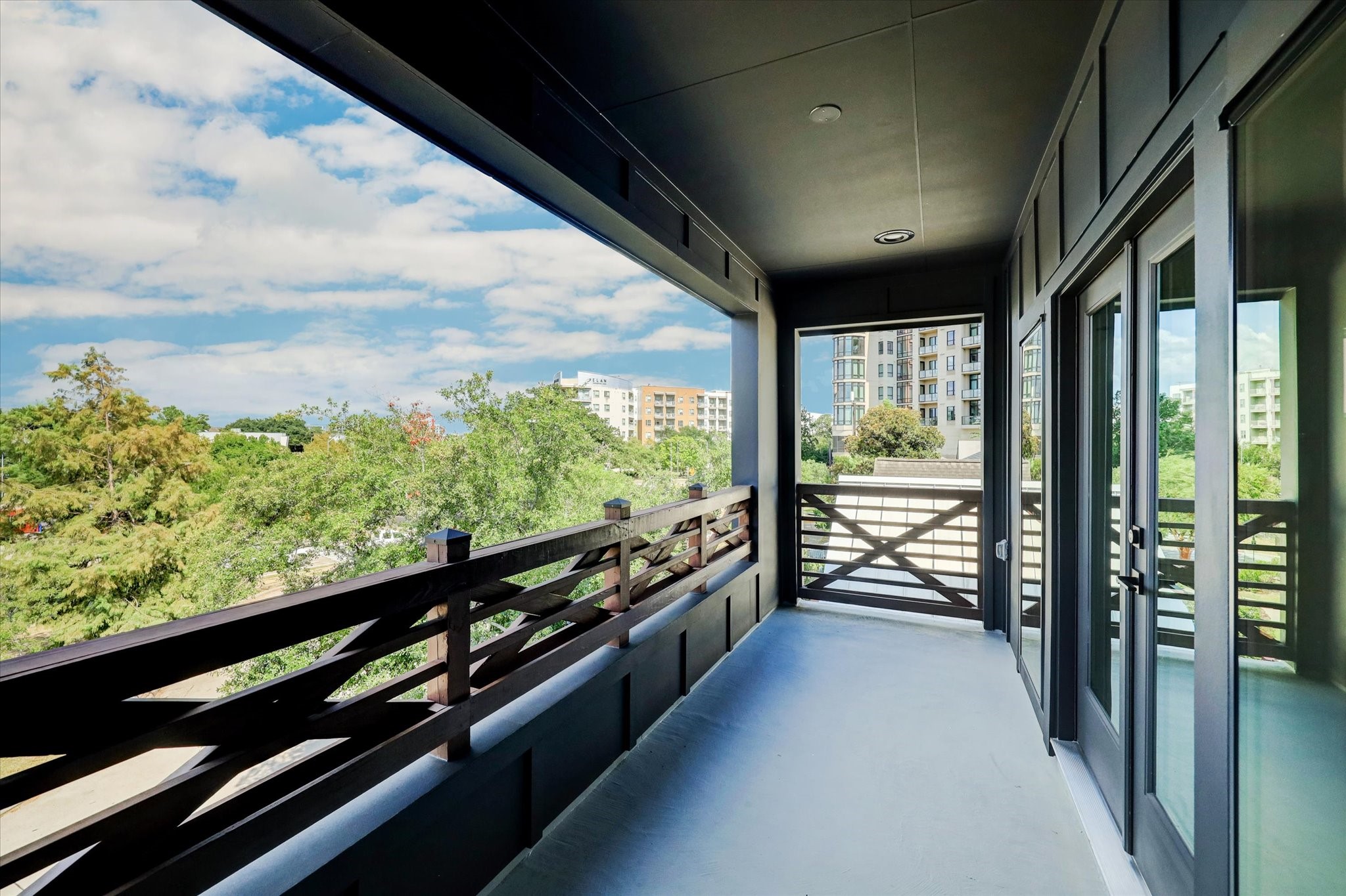  6209 Westcott Street - 物件實景