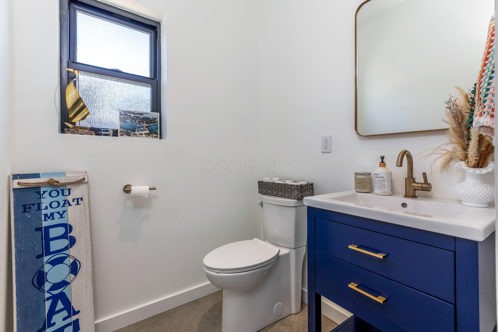 Buckeye Lake, Ohio, 43008, United States, 3 Bedrooms Bedrooms, ,3 BathroomsBathrooms,Residential,For Sale,1975089