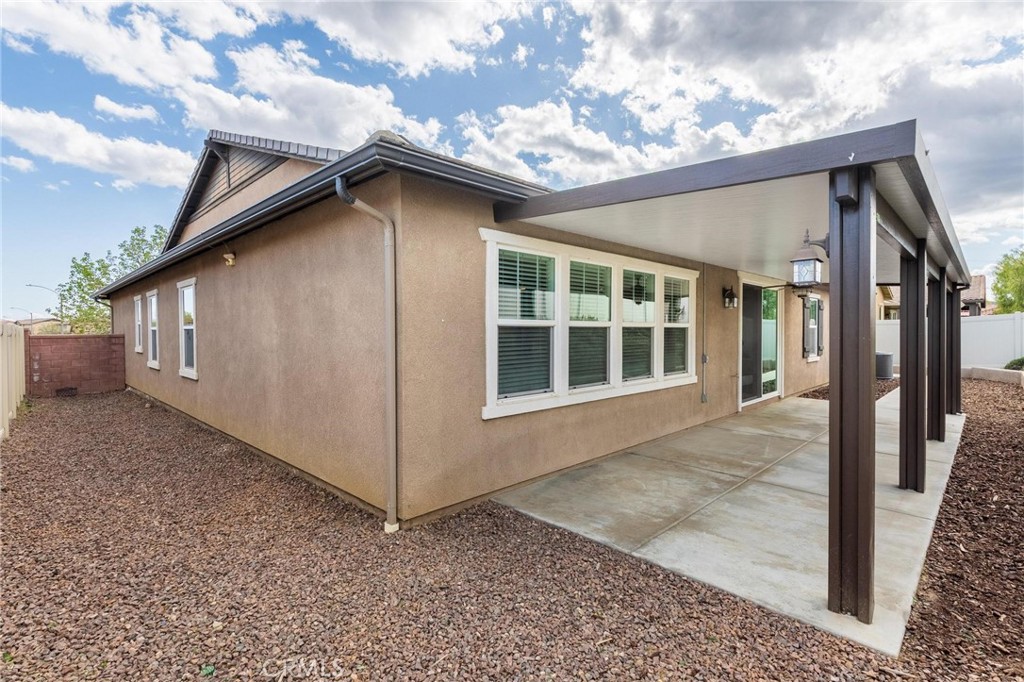 Murrieta, California, 92563, United States, 4 Bedrooms Bedrooms, ,3 BathroomsBathrooms,Residential,For Sale,1893533