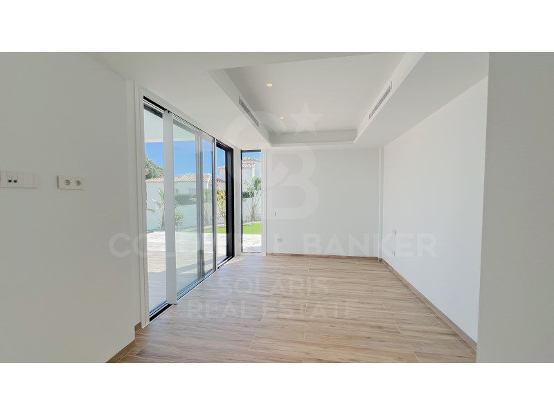 Alicante, Benissa, La Fustera Alicante, Benissa, L, Benissa, Comunidad Valenciana, ES, 4 Bedrooms Bedrooms, ,3 BathroomsBathrooms,Residential,For Sale,Alicante, Benissa, La Fustera Alicante, Benissa, L,1616259