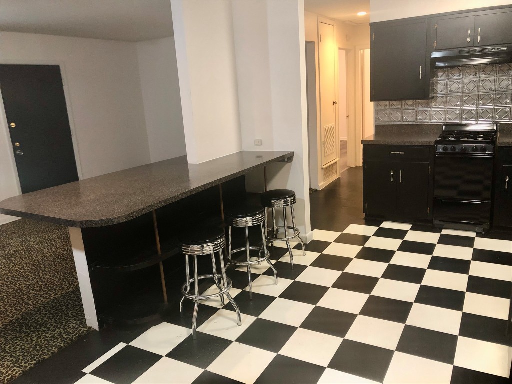 Austin, Texas, 78704, United States, ,Residential,For Sale,1827558