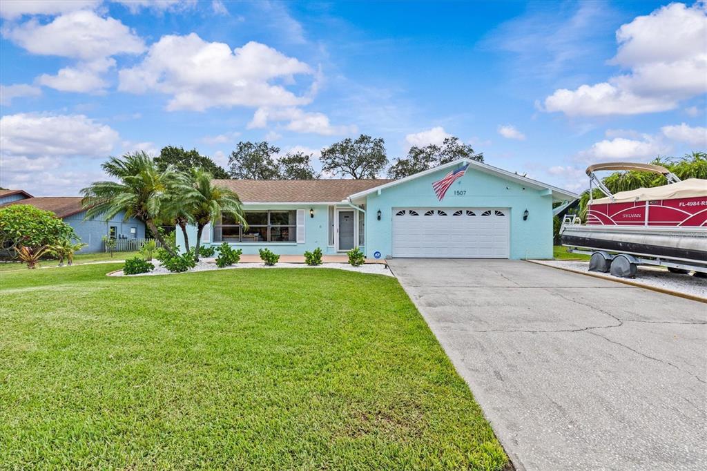 Tarpon Springs, Florida, 34689, United States, 3 Bedrooms Bedrooms, ,2 BathroomsBathrooms,Residential,For Sale,1925047