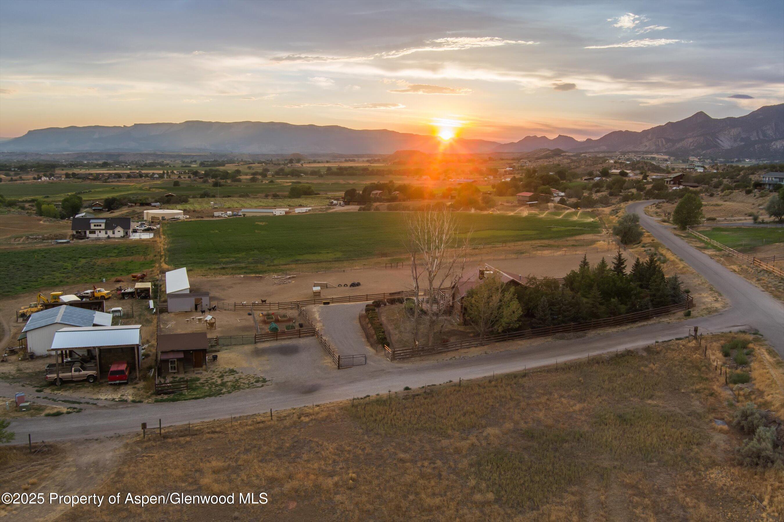 Silt, Colorado, 81652, United States, 3 Bedrooms Bedrooms, ,2 BathroomsBathrooms,Residential,For Sale,1901039
