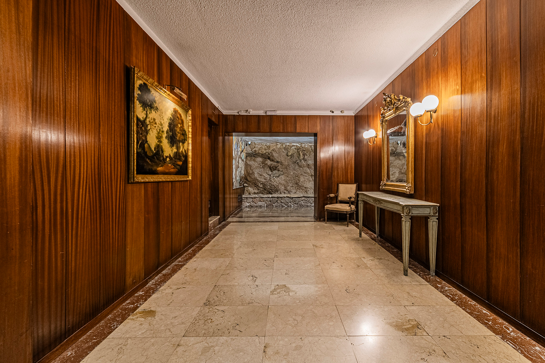  Fantastic renovated flat with large garden at the living room level - 物件實景