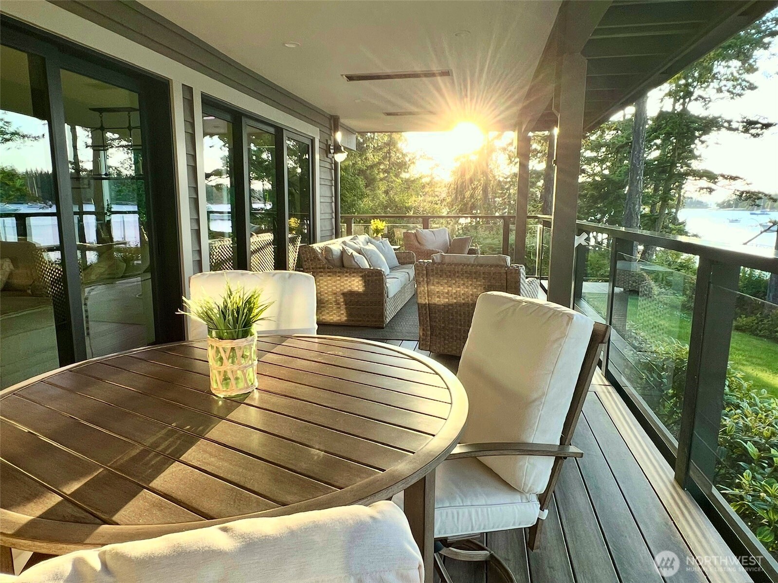 Friday Harbor, Washington, 98250, United States, 2 Bedrooms Bedrooms, ,1 BathroomBathrooms,Residential,For Sale,1829489