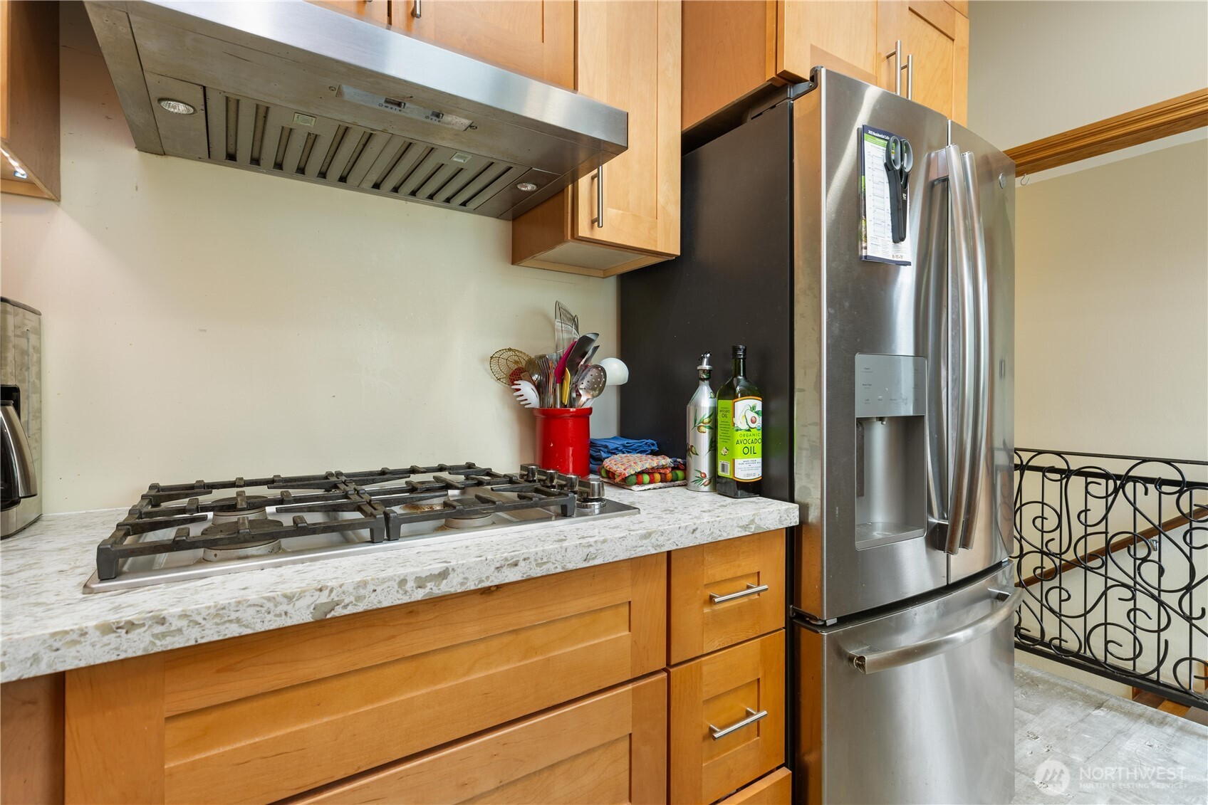 Seattle, Washington, 98126, United States, 4 Bedrooms Bedrooms, ,1 BathroomBathrooms,Residential,For Sale,1810627