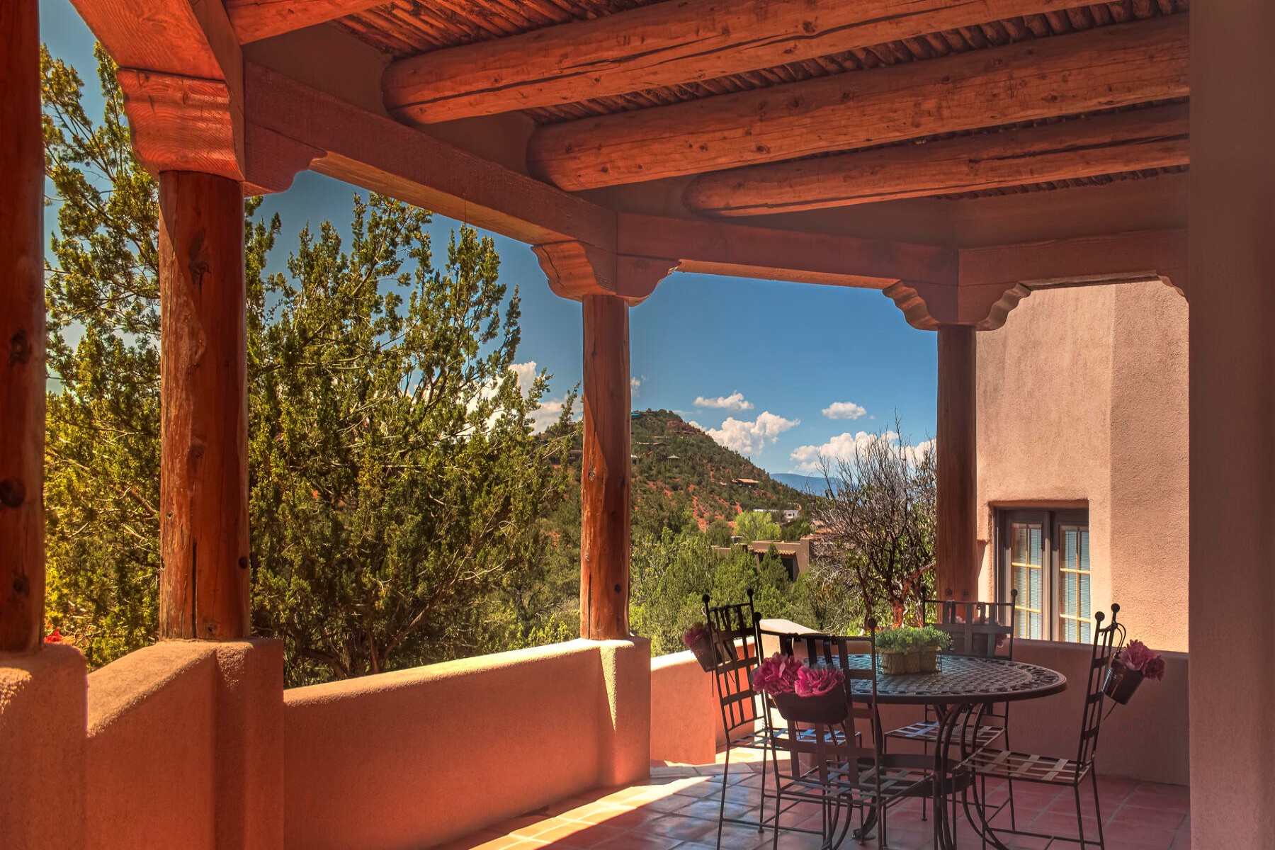  114 E Mallard Dr  Sedona, AZ - 物件實景