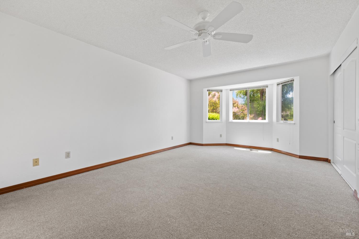 Santa Rosa, California, 95409, United States, 3 Bedrooms Bedrooms, ,2 BathroomsBathrooms,Residential,For Sale,1924390