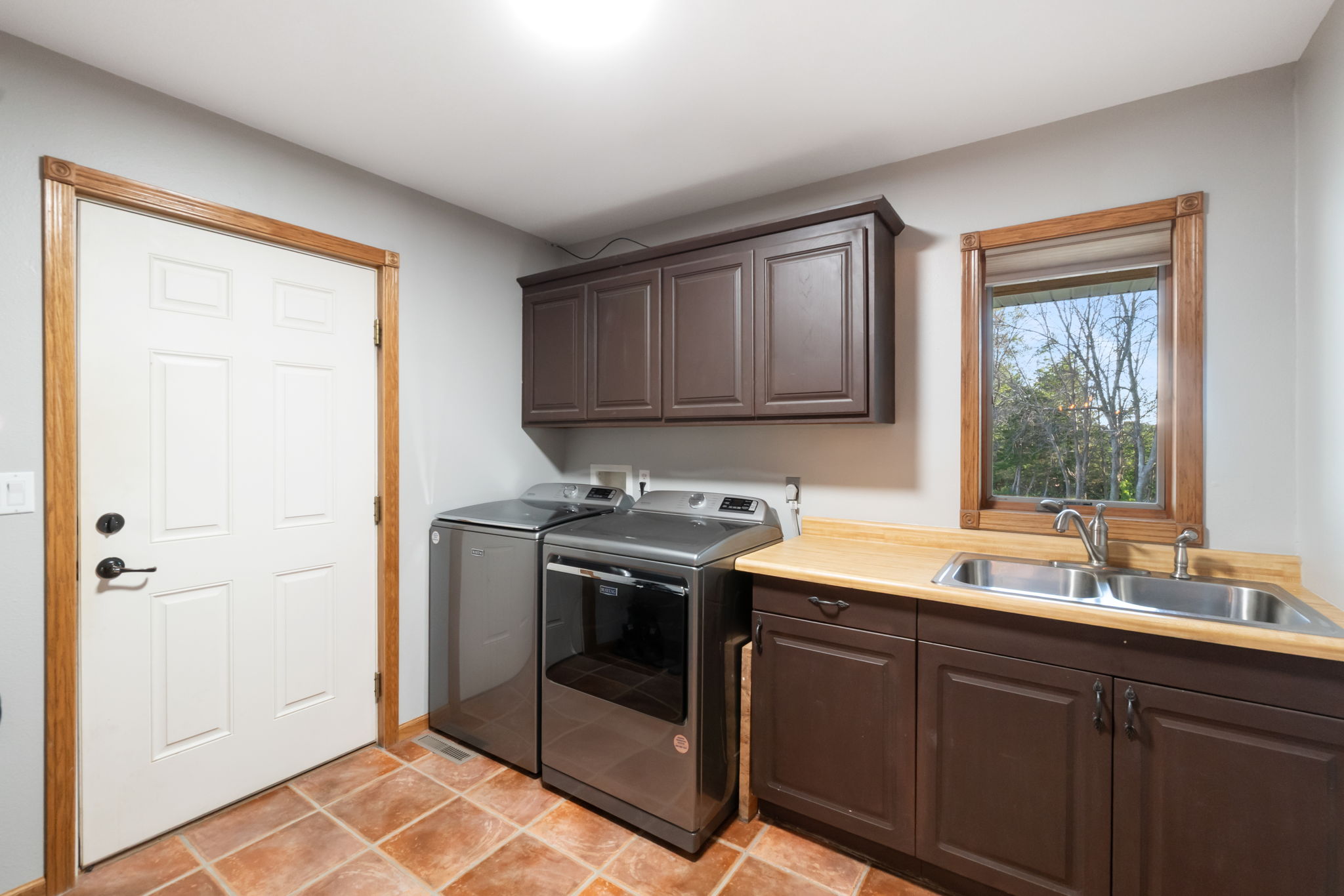 Mitchell, Iowa, 50461, United States, 4 Bedrooms Bedrooms, ,4 BathroomsBathrooms,Residential,For Sale,1923505