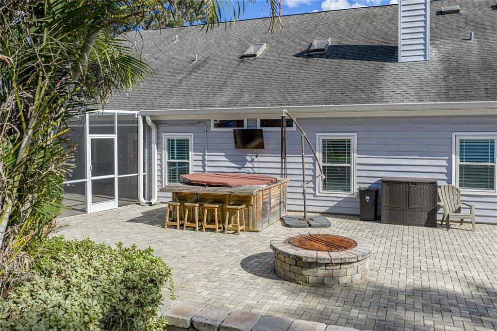 Seffner, Florida, 33584, United States, 5 Bedrooms Bedrooms, ,4 BathroomsBathrooms,Residential,For Sale,1991744