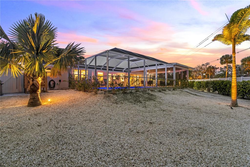 Sarasota, Florida, 34242, United States, 3 Bedrooms Bedrooms, ,2 BathroomsBathrooms,Residential,For Sale,1992857