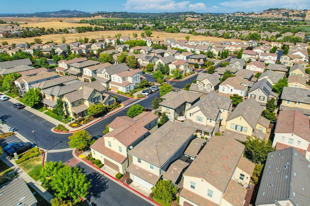 Folsom, California, 95630, United States, 2 Bedrooms Bedrooms, ,3 BathroomsBathrooms,Residential,For Sale,1917573