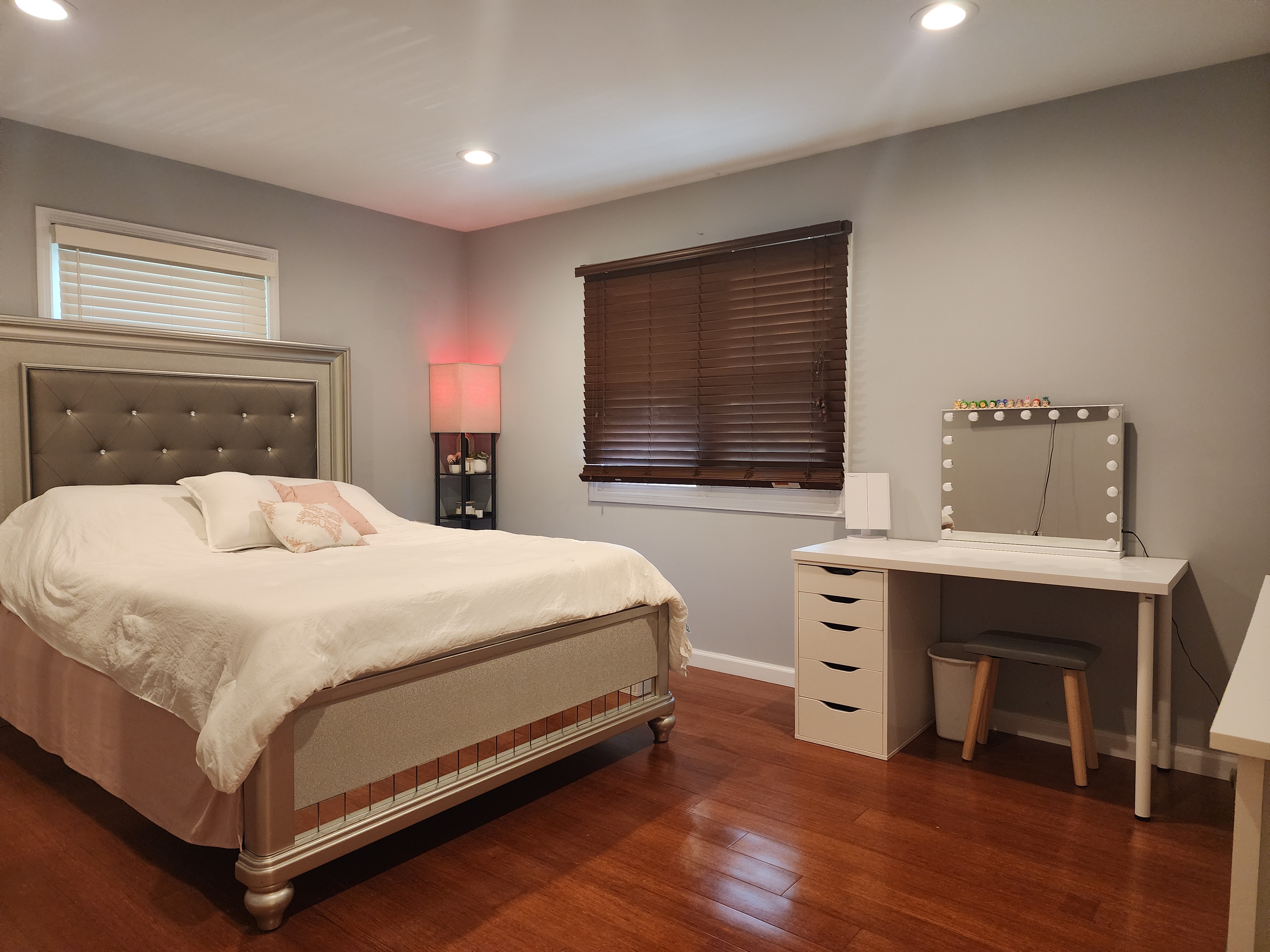 Bloomingdale, New Jersey, 07403, United States, 3 Bedrooms Bedrooms, ,2 BathroomsBathrooms,Residential,For Sale,1982593