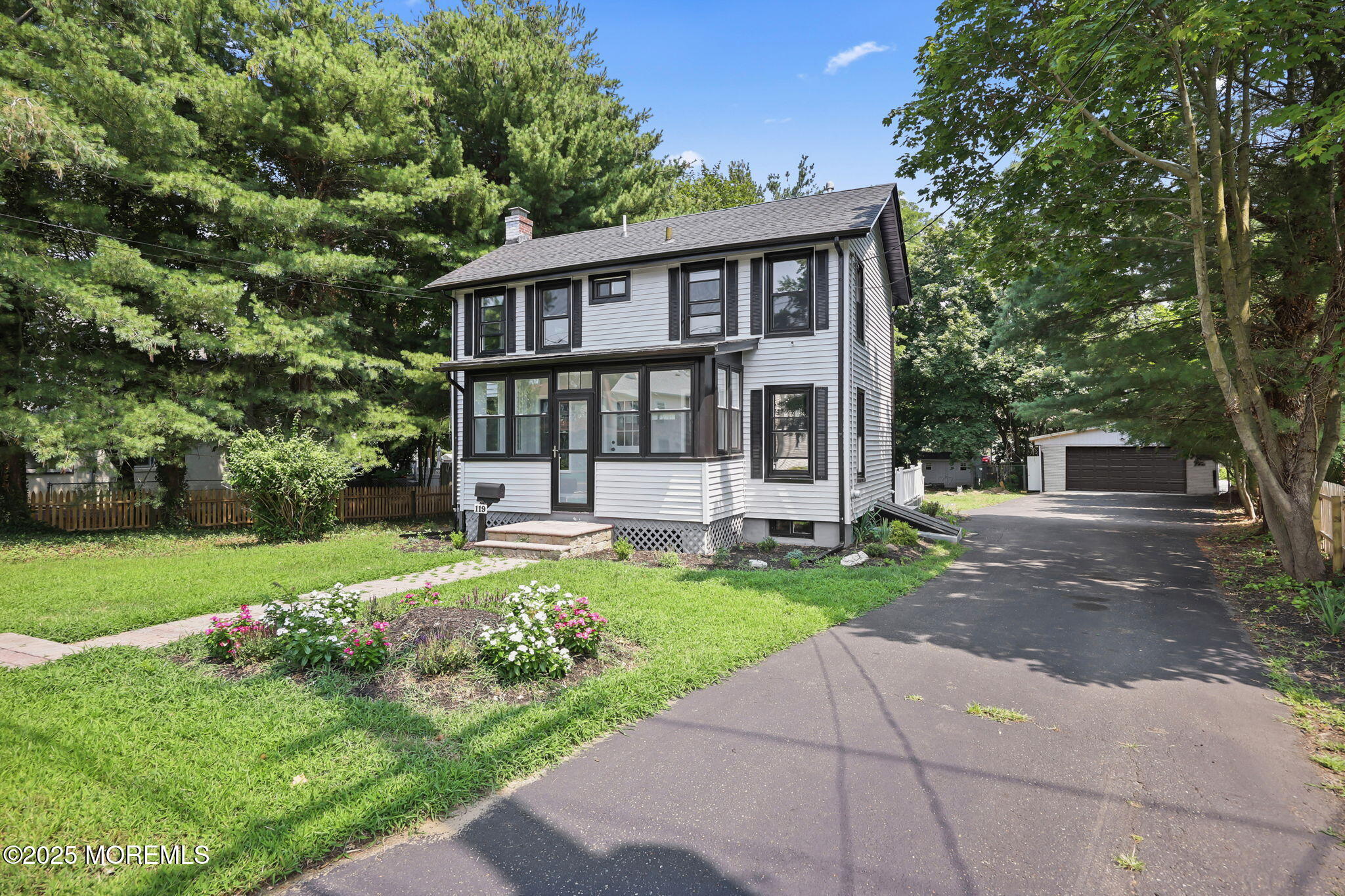 Matawan, New Jersey, 07747, United States, 3 Bedrooms Bedrooms, ,2 BathroomsBathrooms,Residential,For Sale,1977234