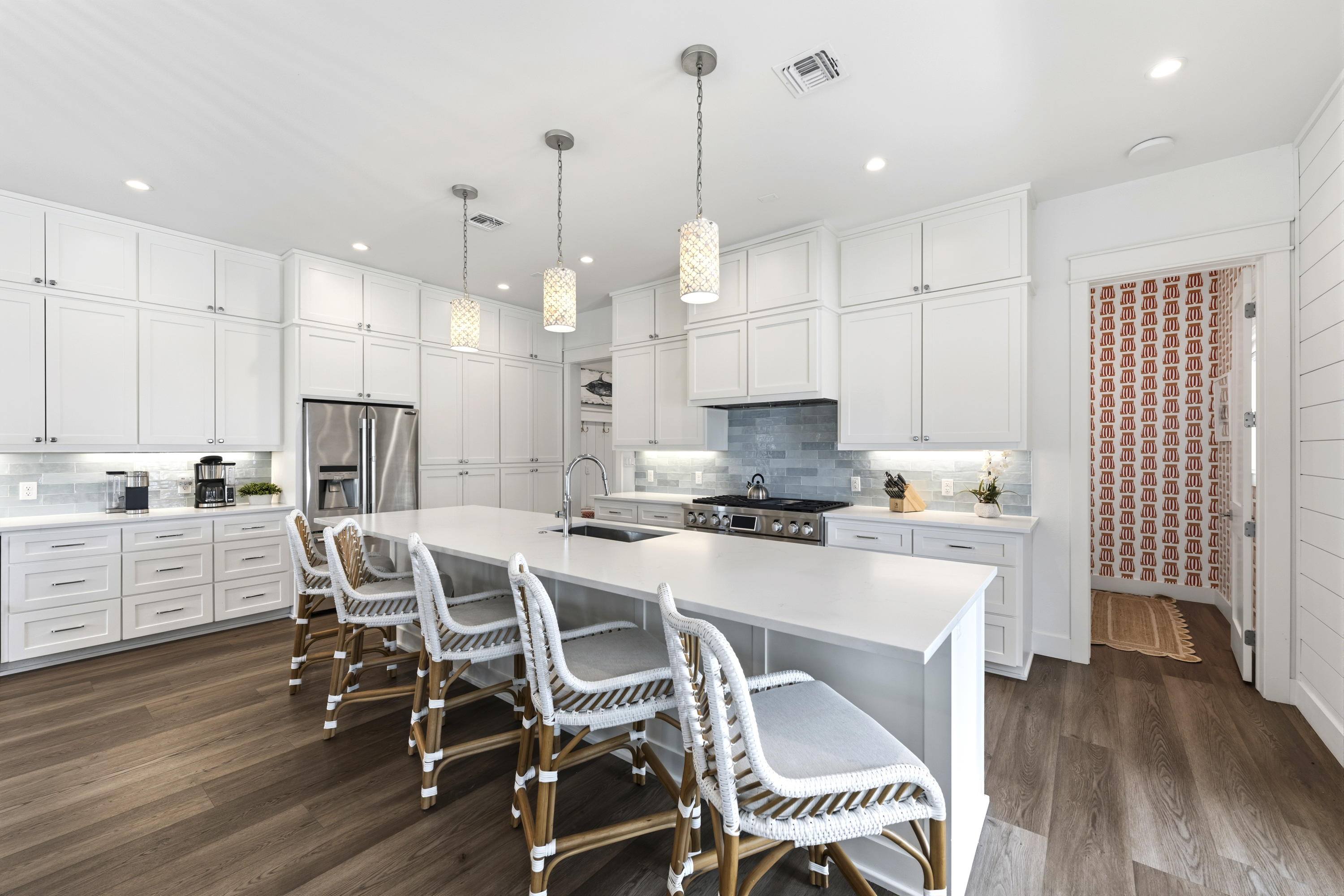  Corner Lot Luxury in Cinnamon Shore South - 物件實景