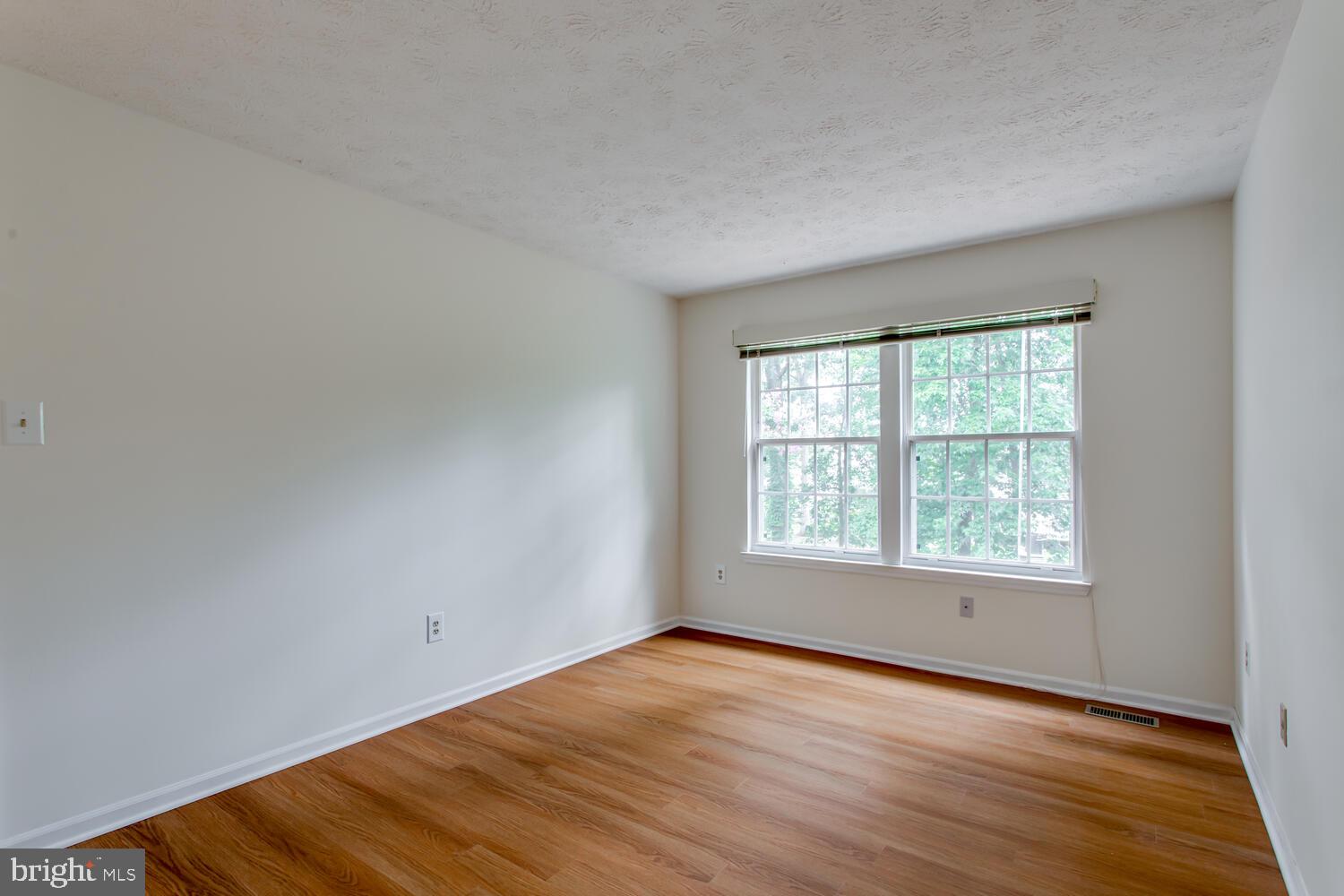 Waldorf, Maryland, 20603, United States, 4 Bedrooms Bedrooms, ,3 BathroomsBathrooms,Residential,For Sale,1942572