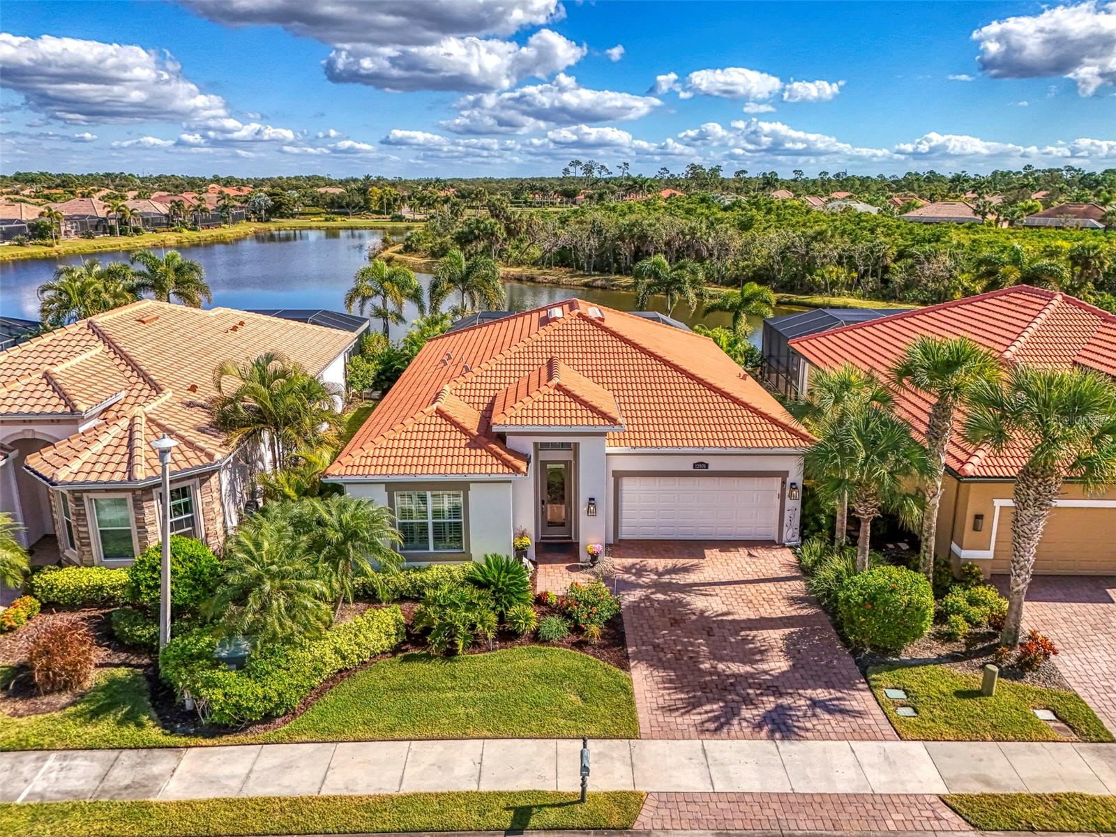 PORT CHARLOTTE, Florida, 33953, United States, 2 Bedrooms Bedrooms, ,2 BathroomsBathrooms,Residential,For Sale,1995113