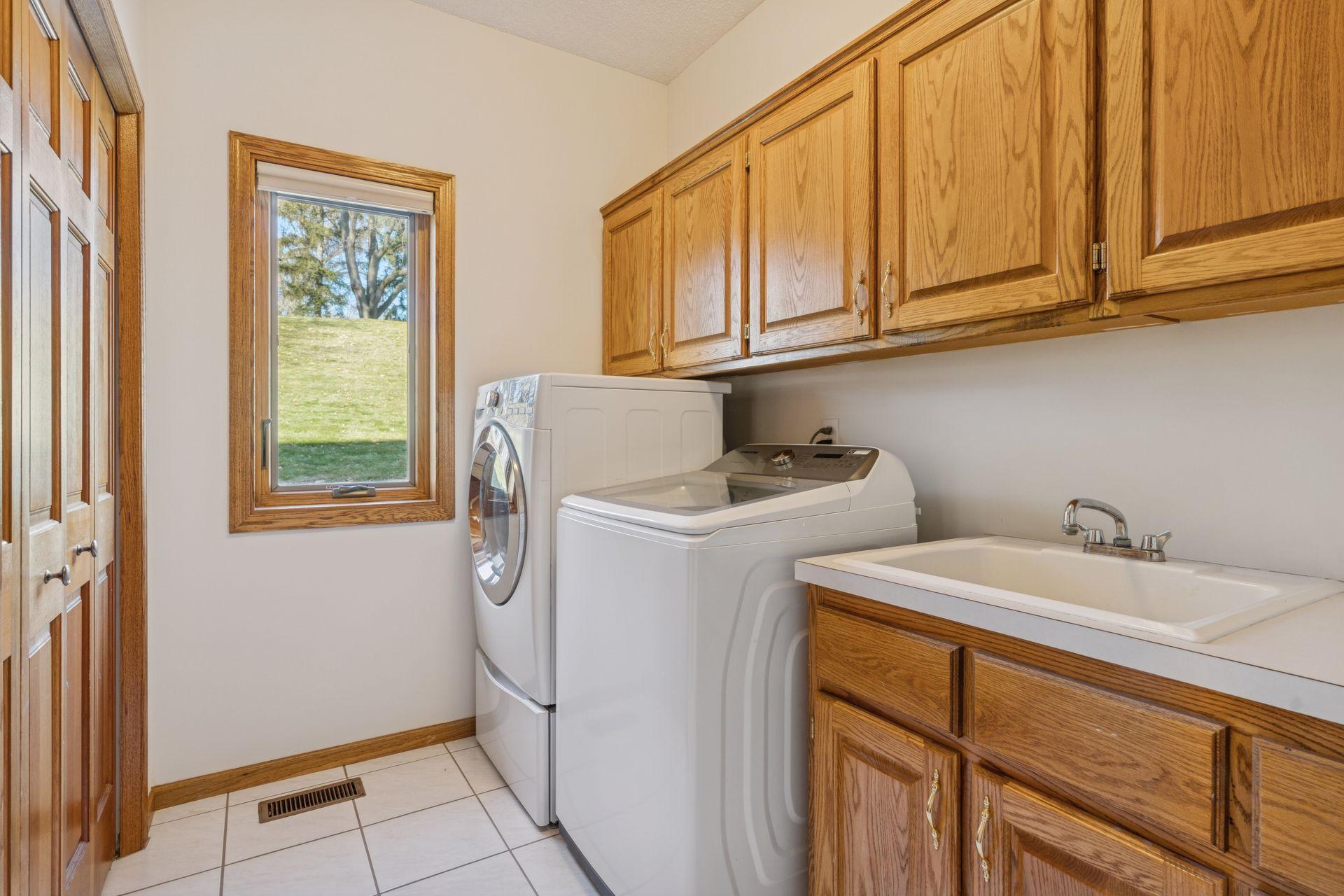 Maple Grove, Minnesota, 55311, United States, 3 Bedrooms Bedrooms, ,3 BathroomsBathrooms,Residential,For Sale,1991996