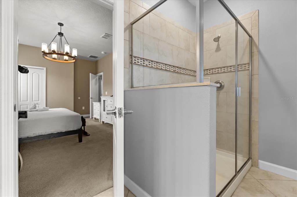 Davenport, Florida, 33896, United States, 8 Bedrooms Bedrooms, ,5 BathroomsBathrooms,Residential,For Sale,1896133