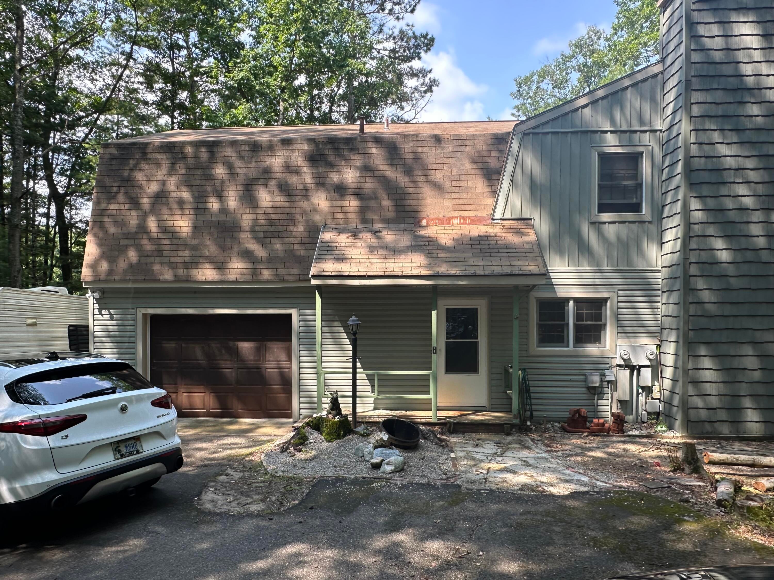 Traverse City, Michigan, 49696, United States, 2 Bedrooms Bedrooms, ,4 BathroomsBathrooms,Residential,For Sale,1712090
