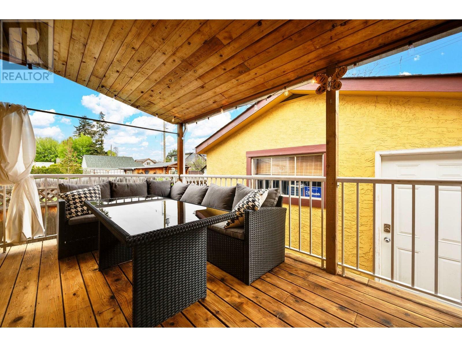 KELOWNA, British Columbia, V1Y 6A2, CA, 4 Bedrooms Bedrooms, ,3 BathroomsBathrooms,Residential,For Sale,1838696