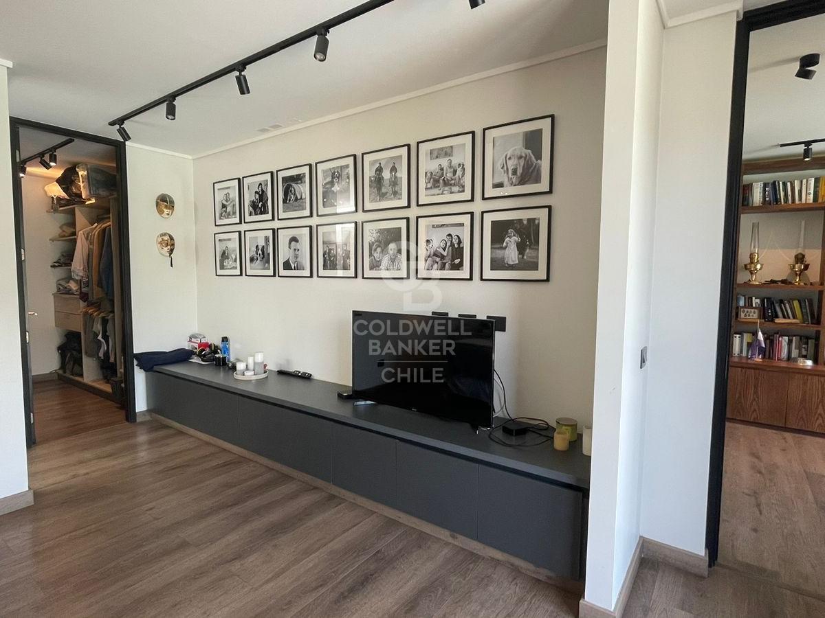 Colina, Chile, 4 Bedrooms Bedrooms, ,4 BathroomsBathrooms,Residential,For Sale,1687172