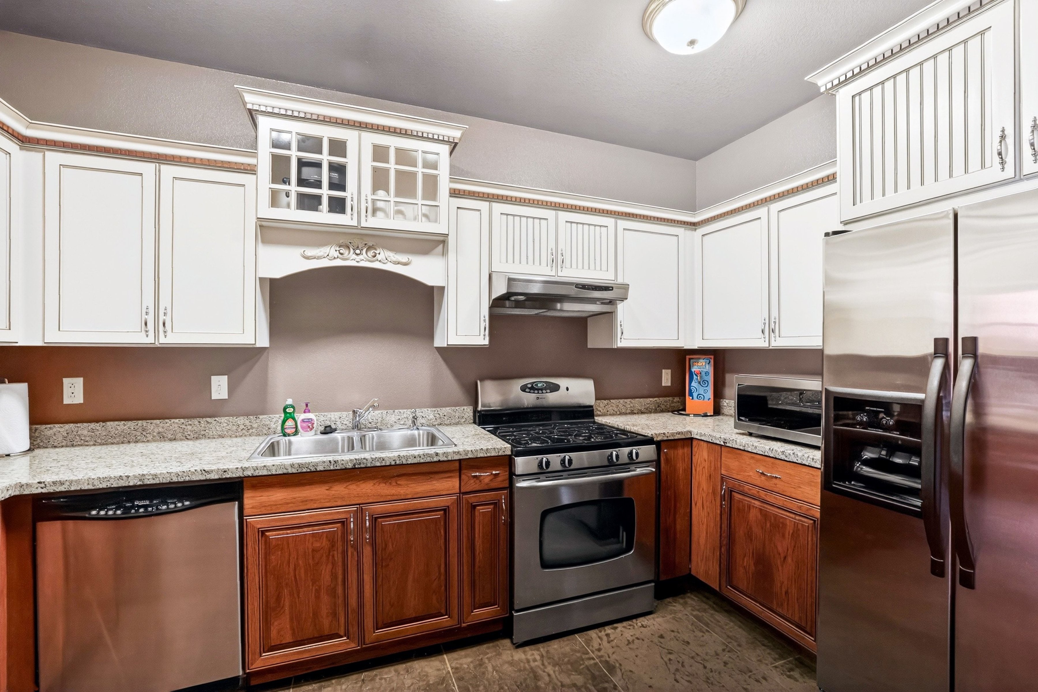  Stunning Home with Payette River Frontage on 2.66 Acres in McCall, Idaho - 物件實景
