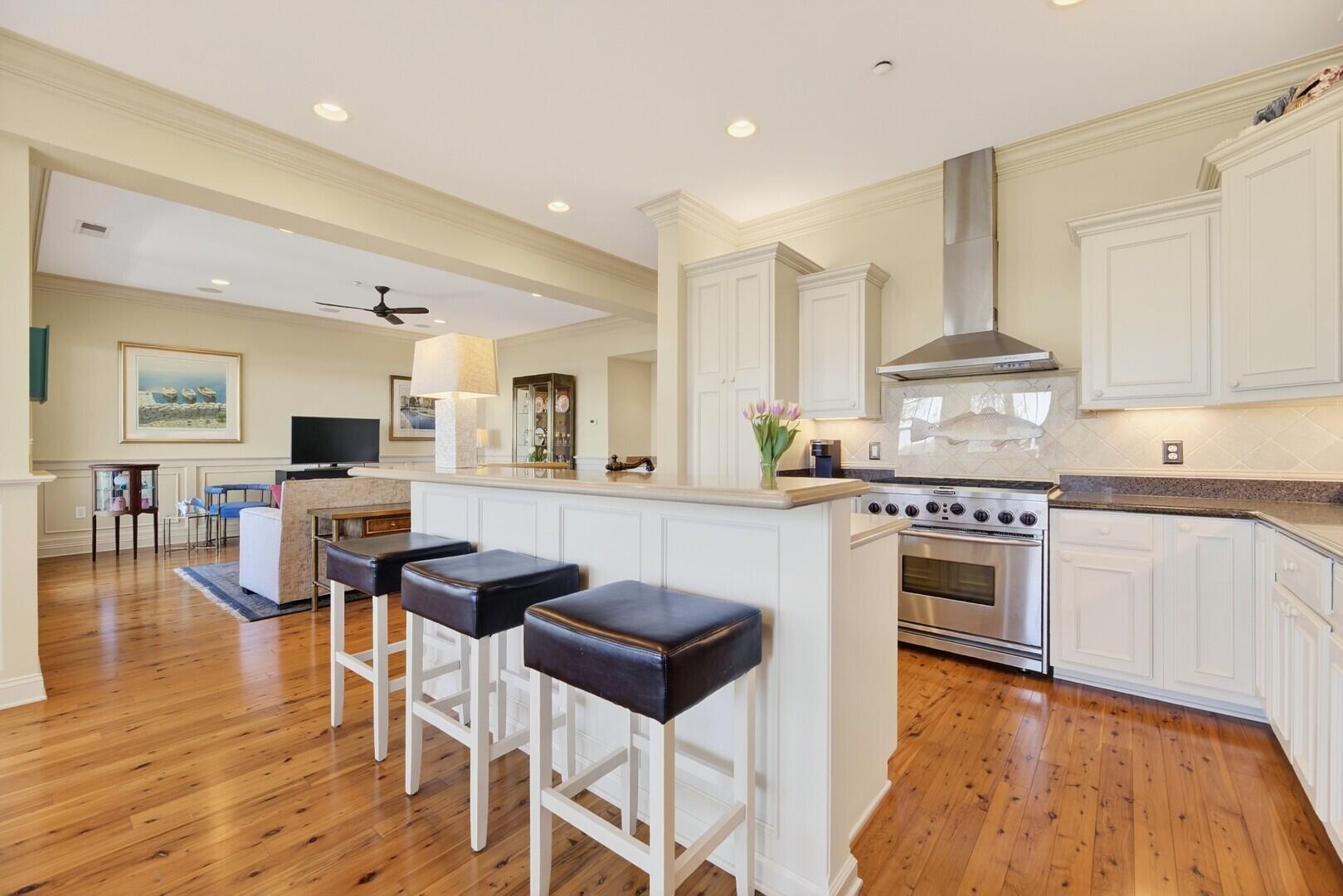 North Charleston, South Carolina, 29405, United States, 2 Bedrooms Bedrooms, ,2 BathroomsBathrooms,Residential,For Sale,2030237