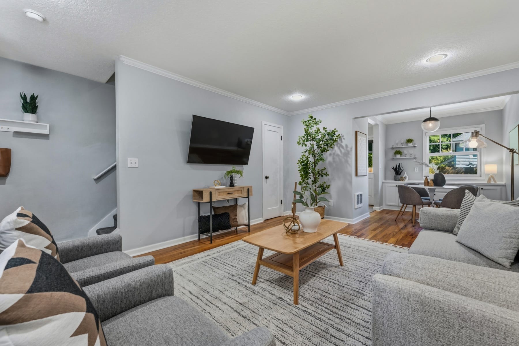  2555 NW SAVIER ST #9 Portland, OR 97210 - 物件實景