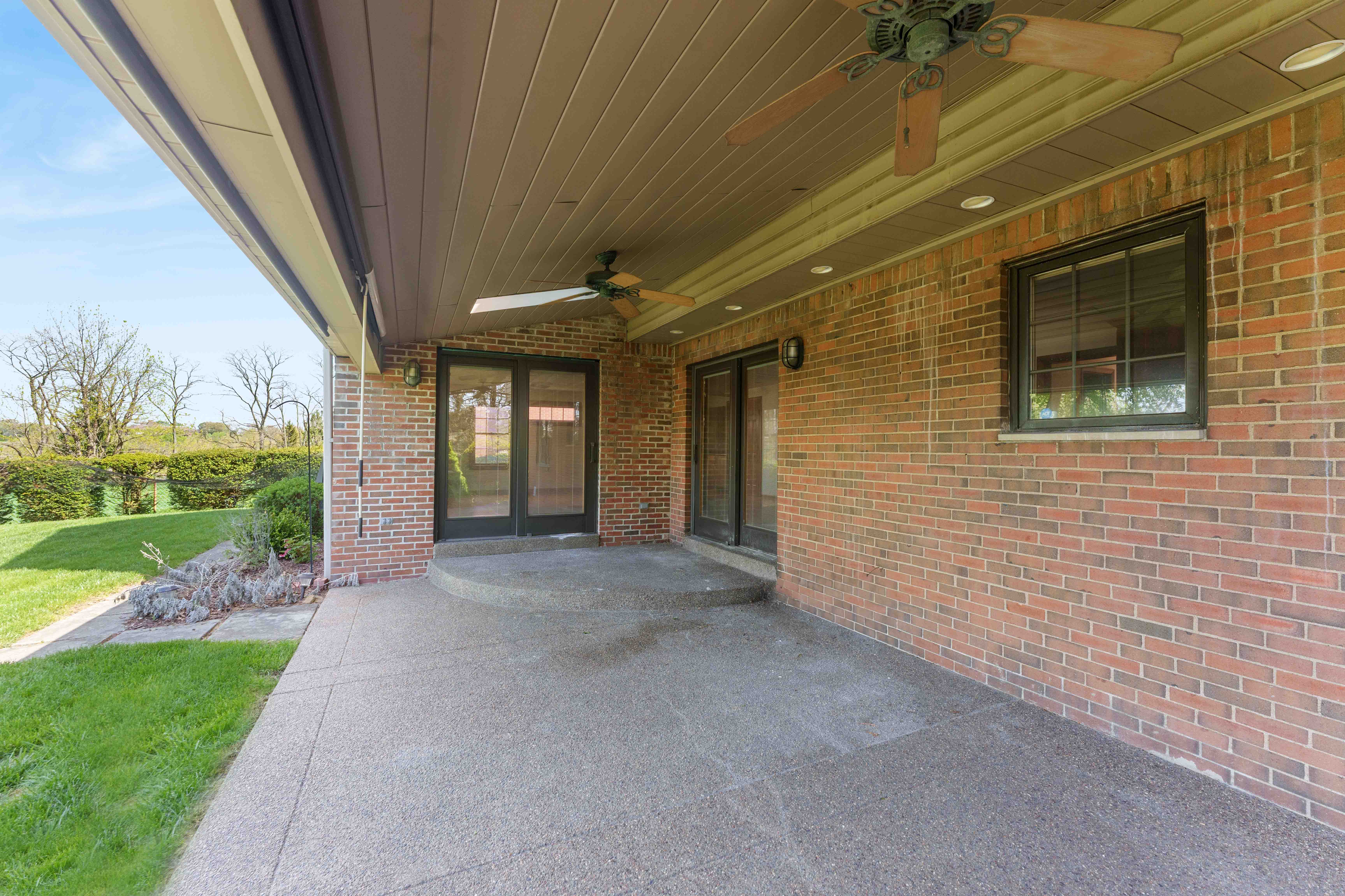  122 Tynewood Drive, Turtle Creek, PA 15145 - 物件實景
