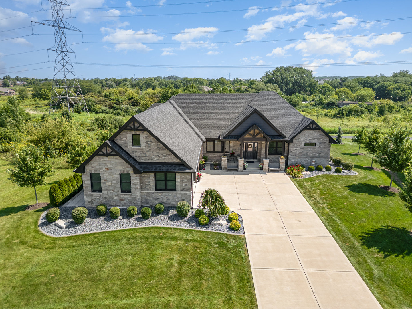 Frankfort, Illinois, 60423, United States, 2 Bedrooms Bedrooms, ,3 BathroomsBathrooms,Residential,For Sale,1927713