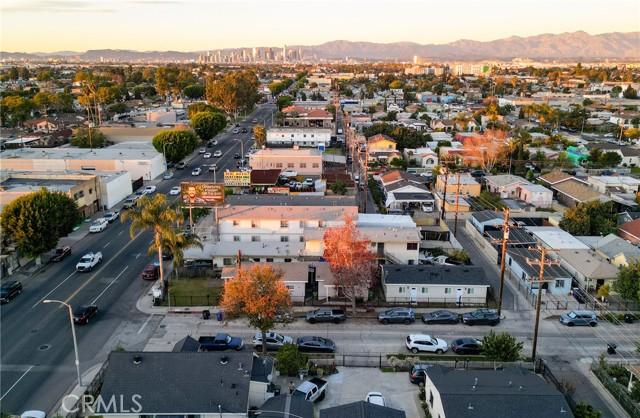 Los Angeles, California, 90001, United States, 5 Bedrooms Bedrooms, ,5 BathroomsBathrooms,Residential,For Sale,2009948