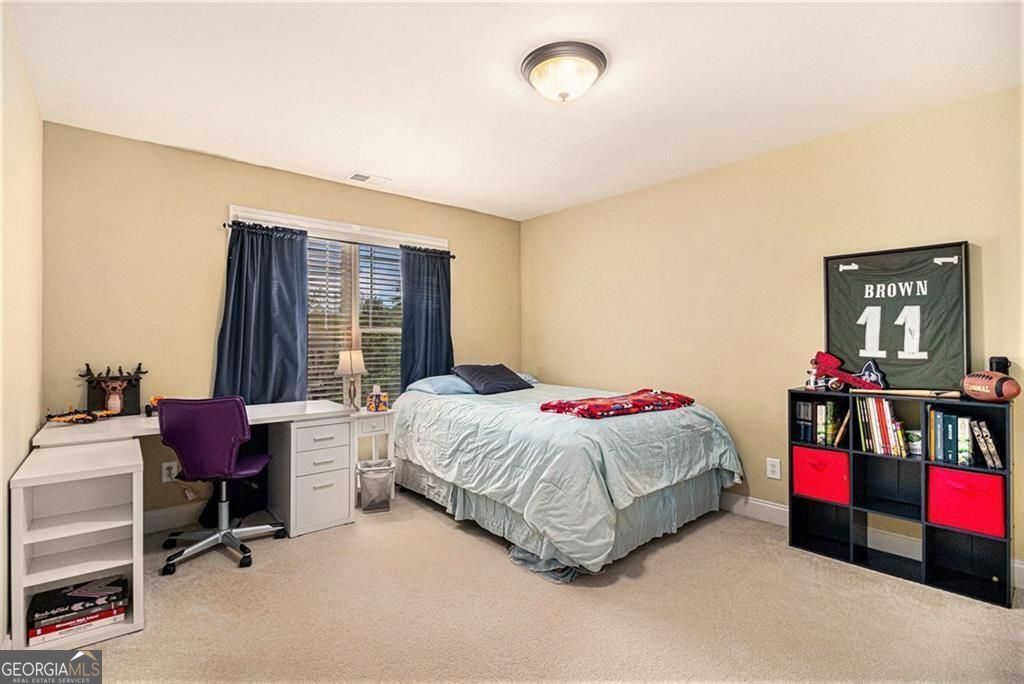 Douglasville, Georgia, 30135, United States, 5 Bedrooms Bedrooms, ,4 BathroomsBathrooms,Residential,For Sale,1886853