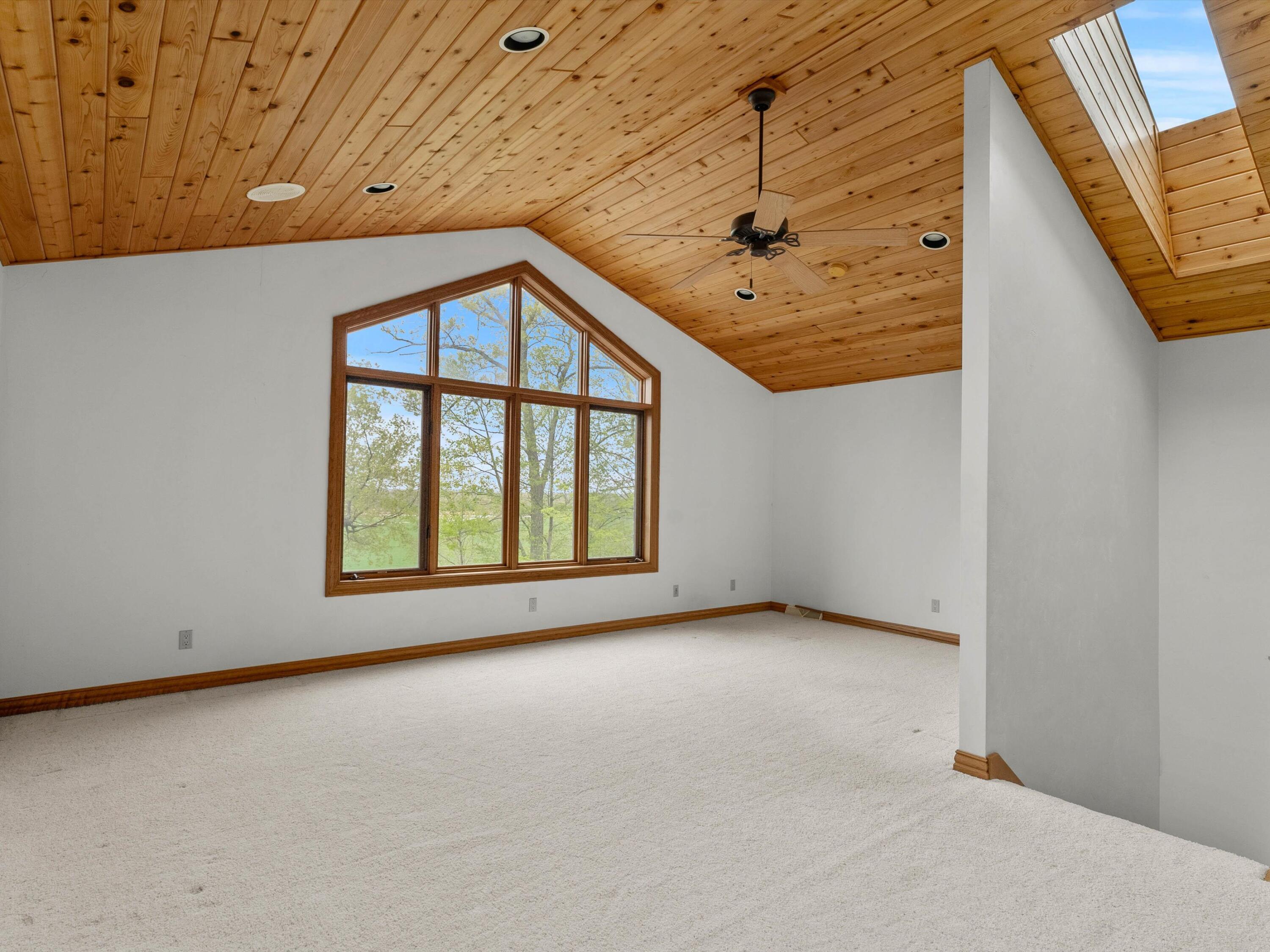 Eaton, Wisconsin, 54245, United States, 3 Bedrooms Bedrooms, ,4 BathroomsBathrooms,Residential,For Sale,1926569