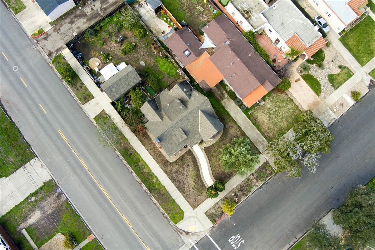 Lompoc, California, 93436, United States, 4 Bedrooms Bedrooms, ,1 BathroomBathrooms,Residential,For Sale,2002013