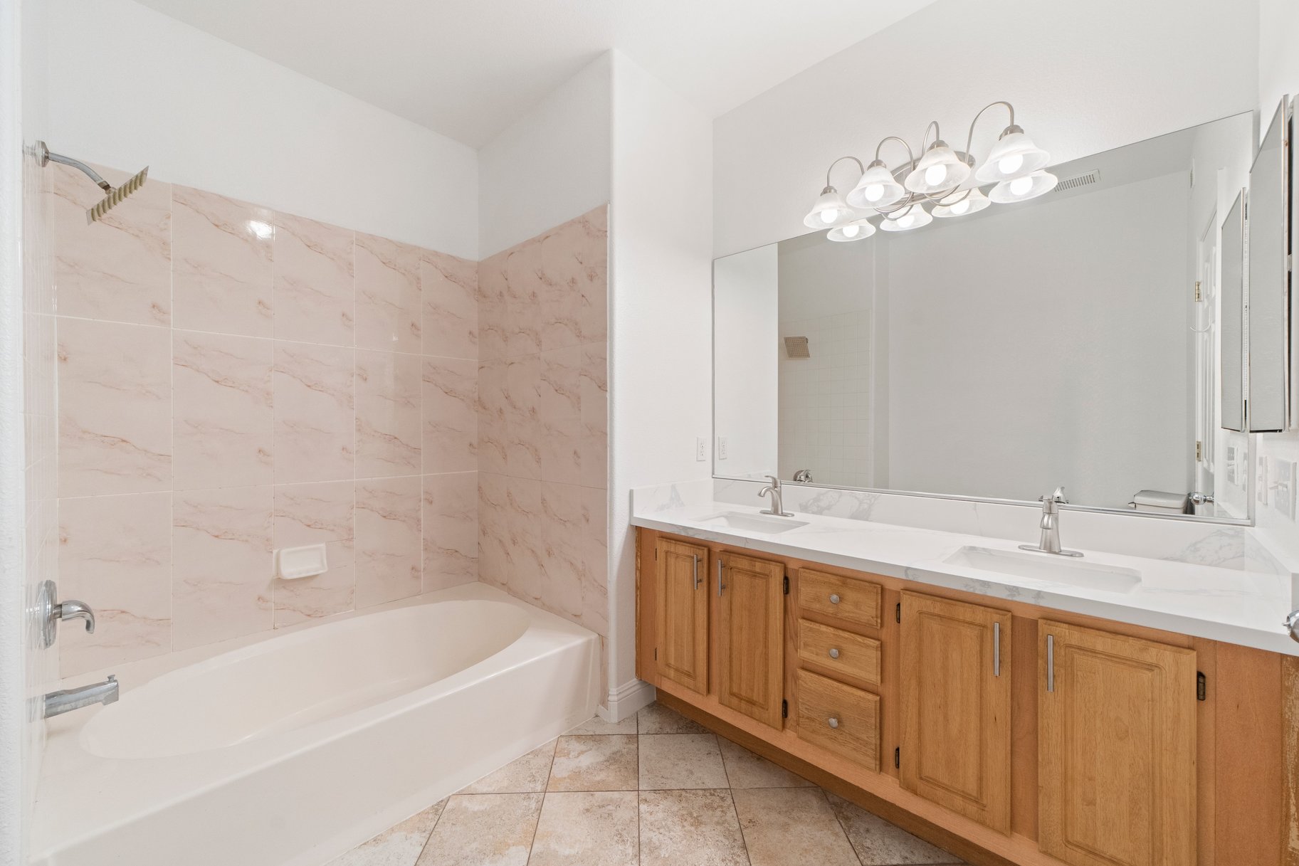  New to Market - 物件實景