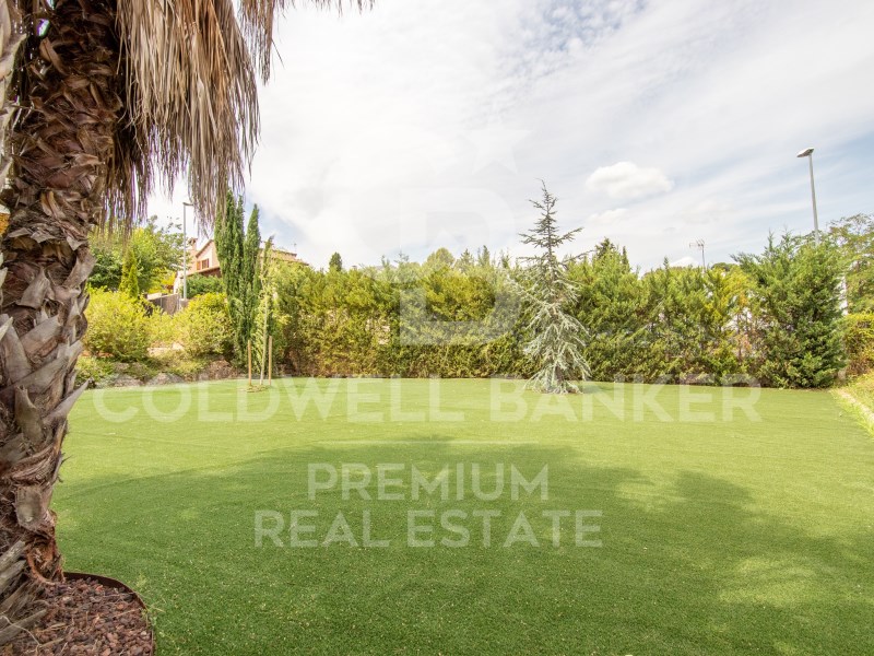Cerdanyola del Vallès, Catalonia, ES, 3 Bedrooms Bedrooms, ,2 BathroomsBathrooms,Residential,For Sale,1612400