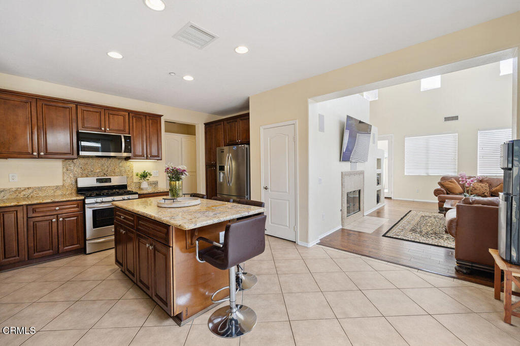 Oxnard, California, 93030, United States, 4 Bedrooms Bedrooms, ,3 BathroomsBathrooms,Residential,For Sale,1921863