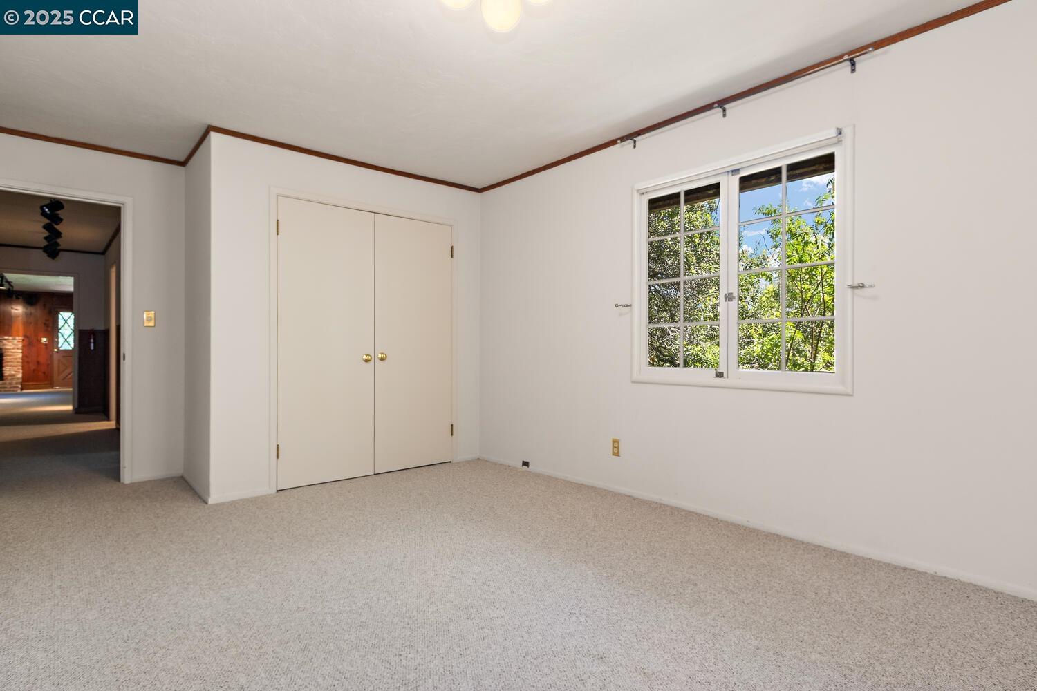 Orinda, California, 94563, United States, 6 Bedrooms Bedrooms, ,4 BathroomsBathrooms,Residential,For Sale,1838160