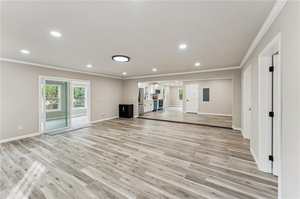 Atlanta, Georgia, 30338, United States, 3 Bedrooms Bedrooms, ,2 BathroomsBathrooms,Residential,For Sale,2037309
