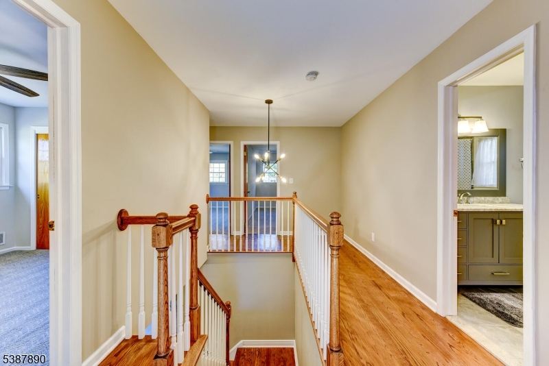 Branchburg Twp., New Jersey, 08876, United States, 4 Bedrooms Bedrooms, ,3 BathroomsBathrooms,Residential,For Sale,1992808