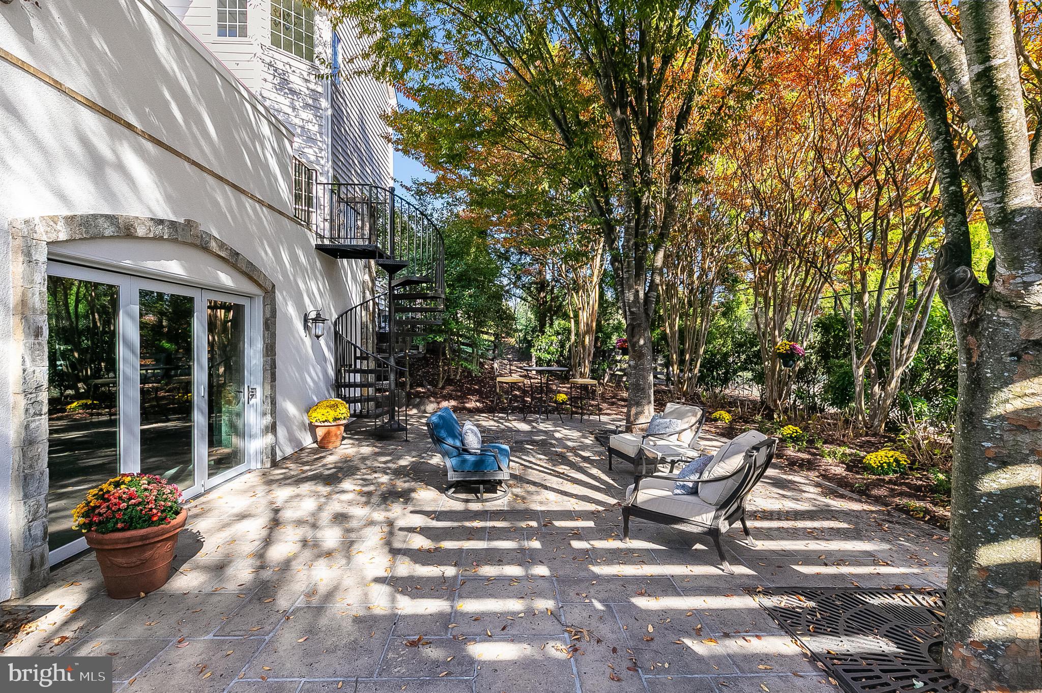 Aldie, Virginia, 20105, United States, 5 Bedrooms Bedrooms, ,7 BathroomsBathrooms,Residential,For Sale,1980828