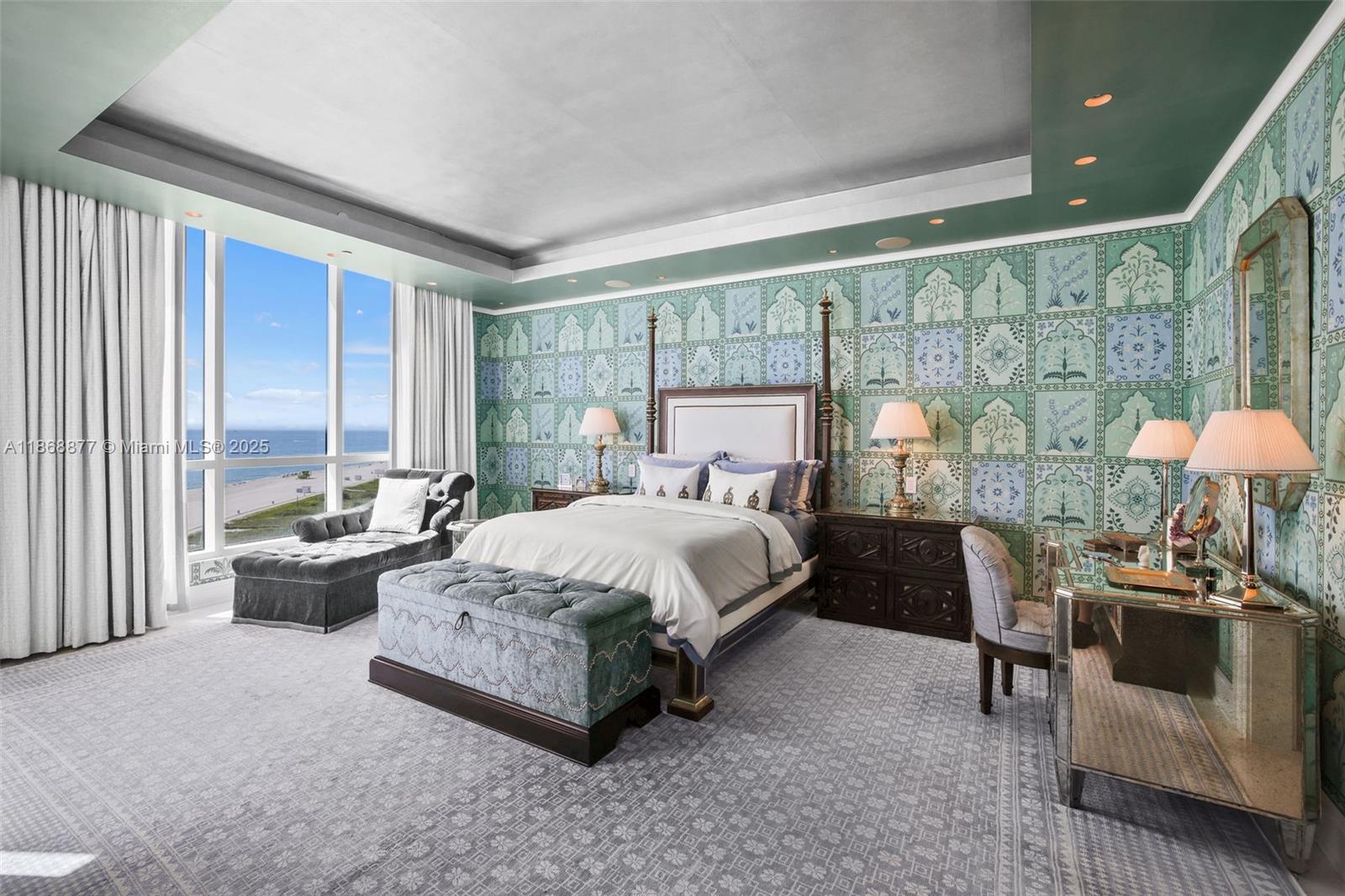 Miami Beach, Florida, 33140, United States, 3 Bedrooms Bedrooms, ,4 BathroomsBathrooms,Residential,For Sale,1934694
