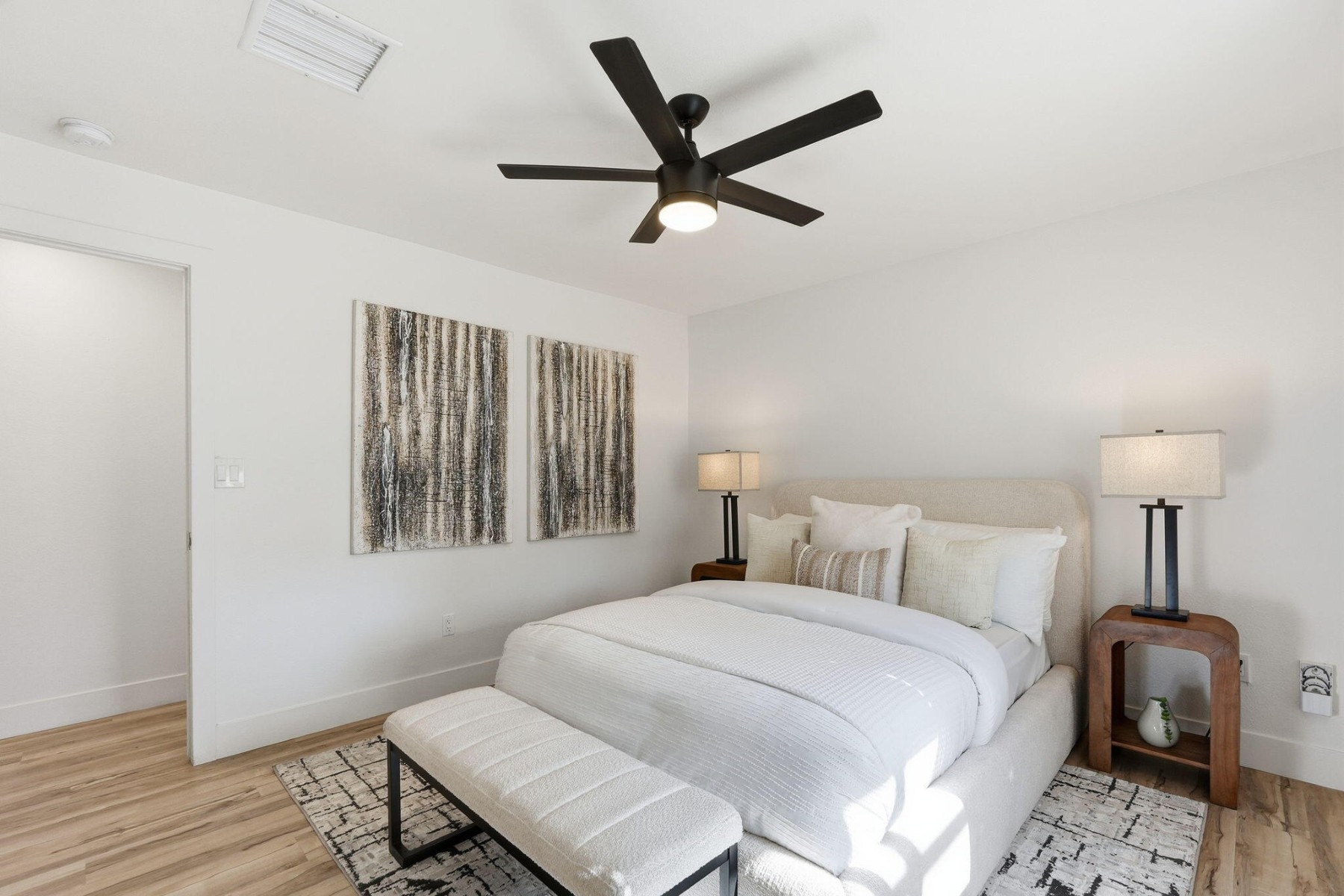  11608 N 32nd Place  Phoenix, AZ - 物件實景